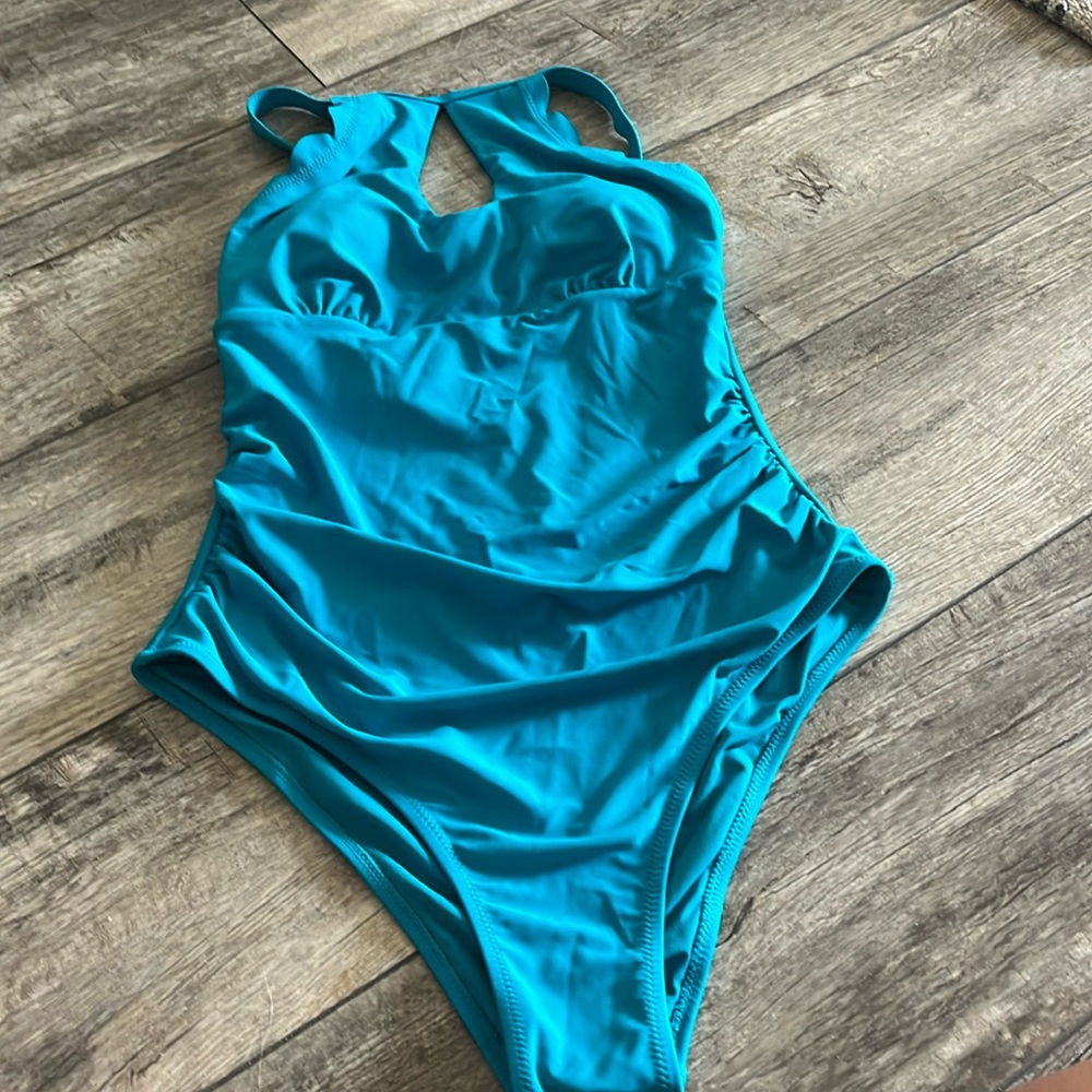 la blanca one piece swimsuit